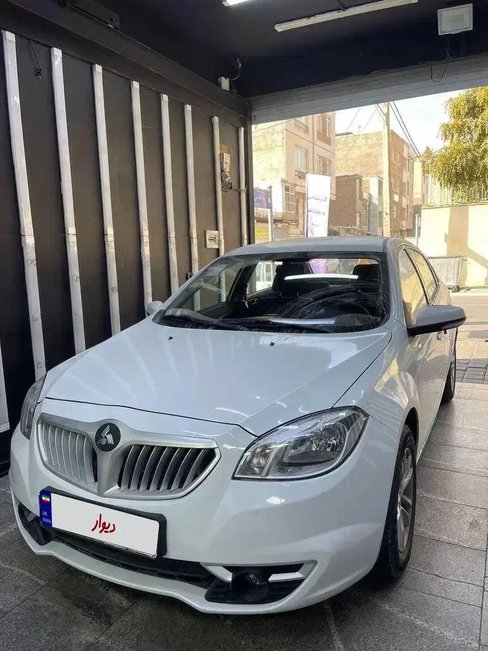 برلیانس دنده ای مدل ۹۷ سند تک بی رنگ موتور بزرگ|خودرو سواری و وانت|تهران, چیتگر شمالی|دیوار