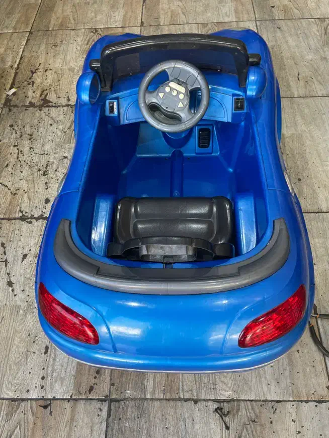 ماشین شارژی تک موتوره|اسباببازی بچه|بانه, |دیوار