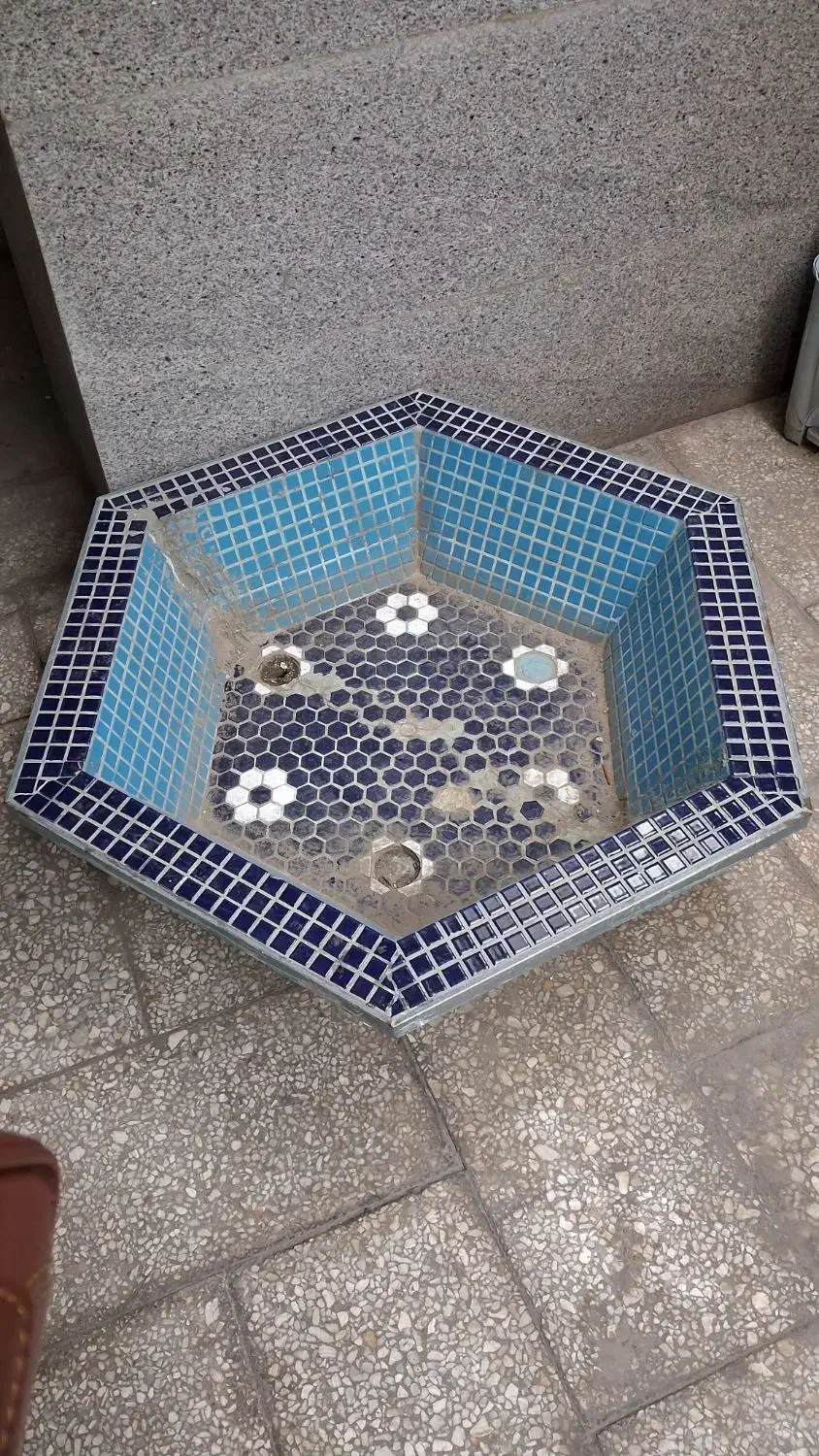 حوض آب|مصالح و تجهیزات ساختمان|مشهد, گلبرگ|دیوار