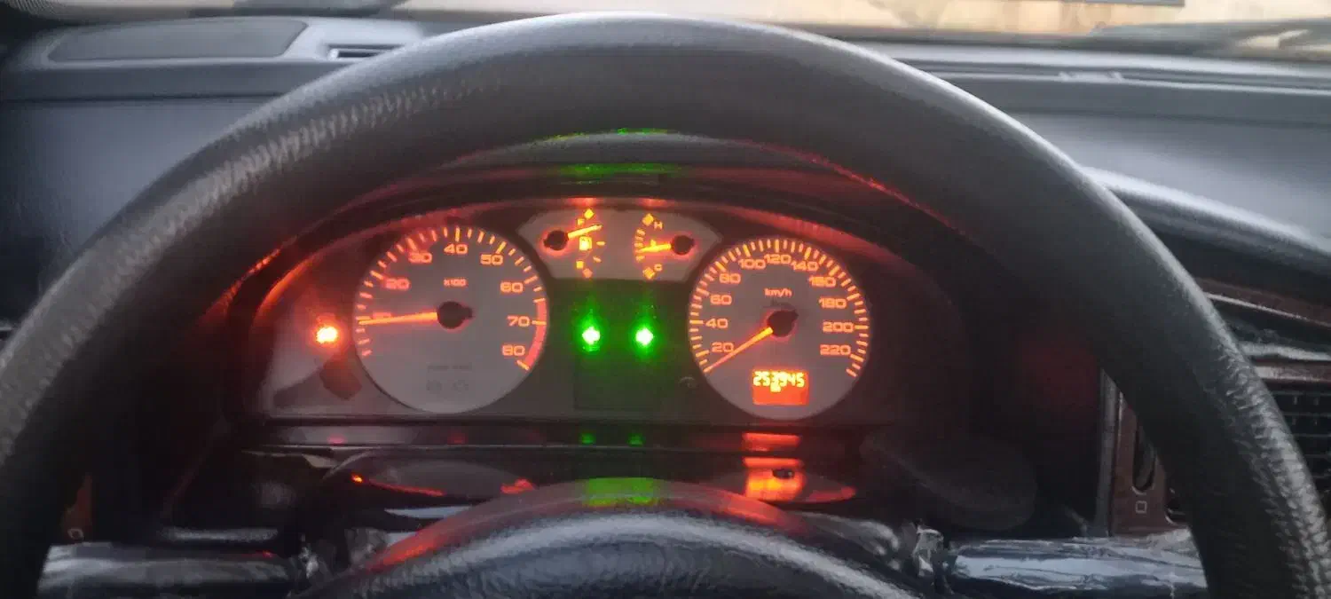 پارس مدل ۸۴ اصل فرانسه سری اول|خودرو سواری و وانت|قروه, |دیوار