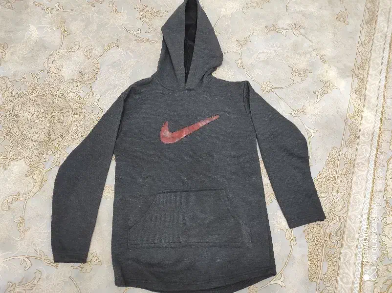 هودی نایک|کیف، کفش، کمربند|اردبیل, |دیوار