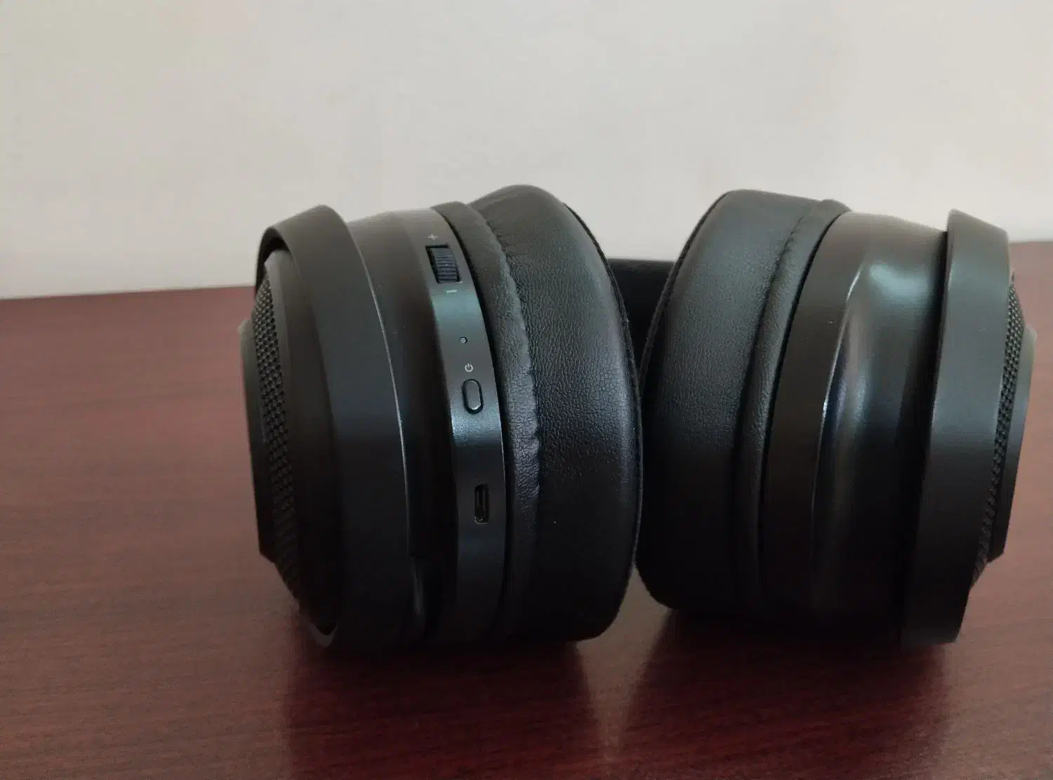 هدست بیسیم Razer Nari Essential|قطعات و لوازم جانبی رایانه|شیراز, قالیشویی|دیوار