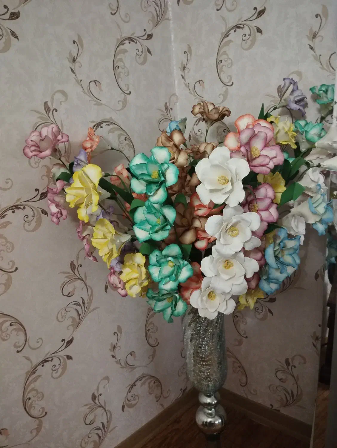 گل وگلدان|گل مصنوعی|سنندج, |دیوار