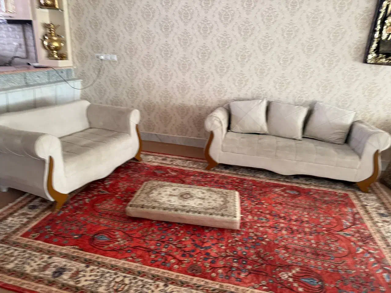 چند عدد وسایل خانه|مبلمان خانگی و میز عسلی|سبزوار, فرهنگیان|دیوار