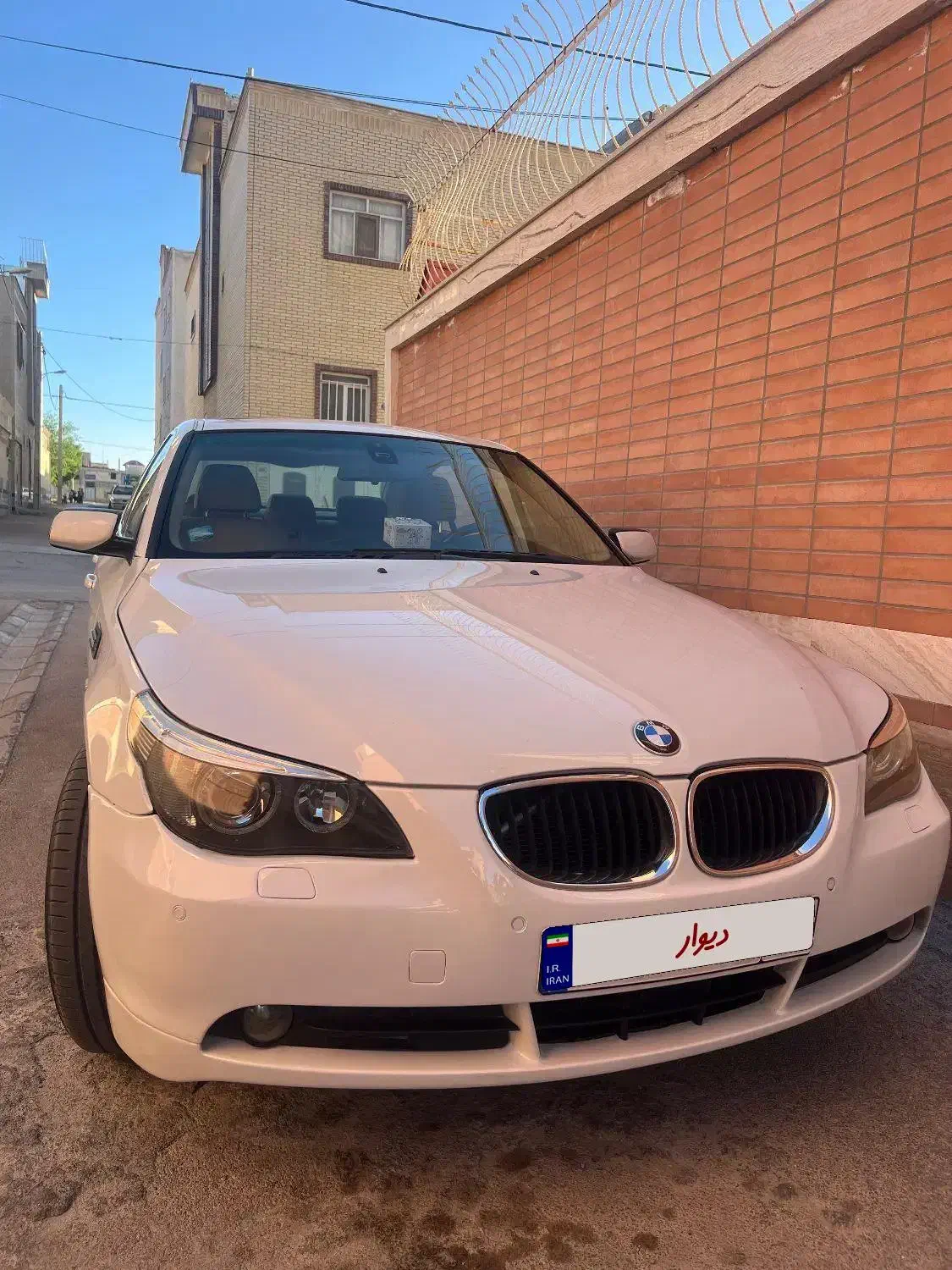 BMW520|خودرو سواری و وانت|مبارکه, |دیوار