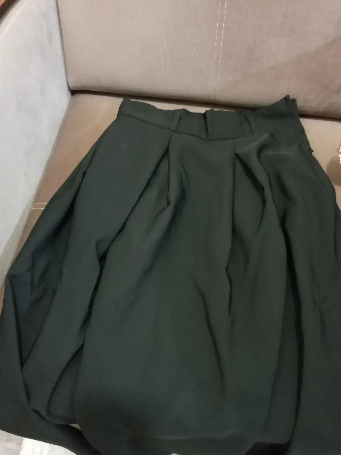 لباس مجلسی به همراه دامن|لباس|مسجد سلیمان, |دیوار