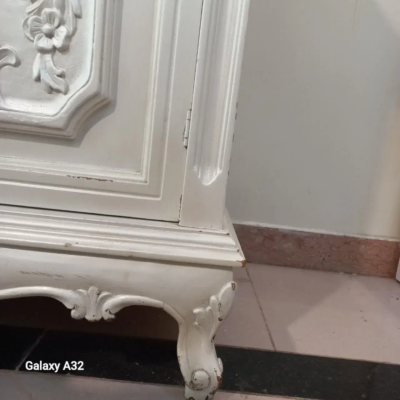 کنسول چوب گردو|بوفه، ویترین، کنسول|تهران, باغ فیض|دیوار