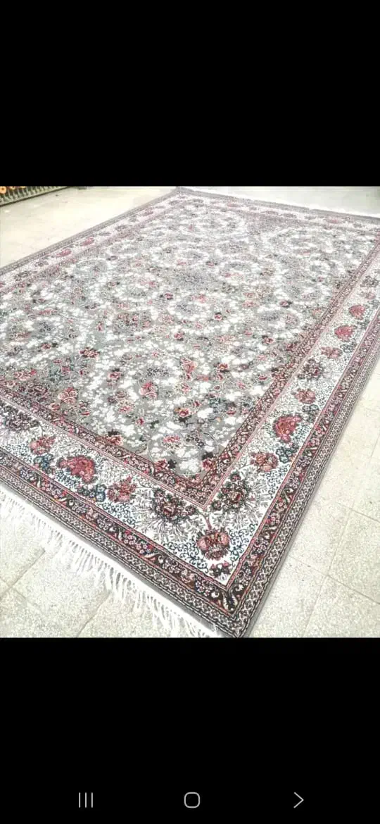 فرش های با تراکم بالا و لطافت بی نظیر|فرش|مینودشت, |دیوار