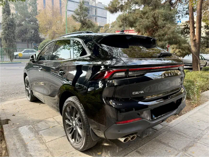 لاماری 1402 کیلومتر واقعی|خودرو سواری و وانت|اصفهان, سعادت‌آباد|دیوار