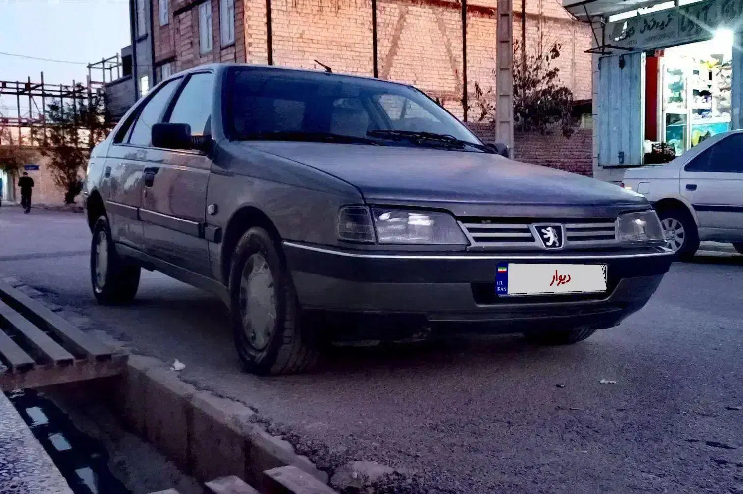 405مدل 88بدون رنگ|خودرو سواری و وانت|خرمآباد, |دیوار