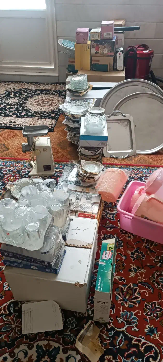 ظروف نو آشپز خونه|ظروف سرو و پذیرایی|قم, چهل درخت|دیوار