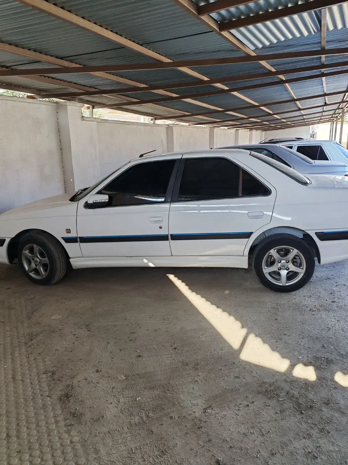 پژو پارس 'elx 'xum مدل ۱۳۹۴|خودرو سواری و وانت|جیرفت, |دیوار