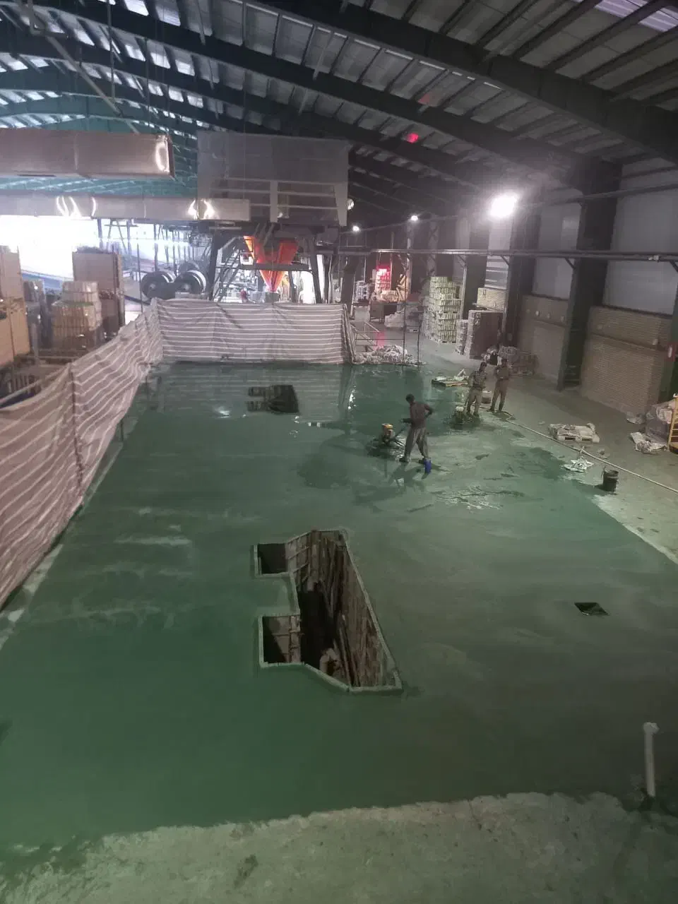 اجرای بتن ریزی با ماله پروانه‌ای|خدمات پیشه و مهارت|دهق, |دیوار