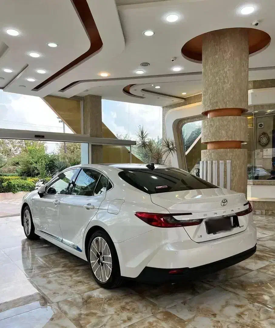 تویوتا کمری Le ژاپن مدل 2025هیبرید موتور ۲،۵لیتر|خودرو سواری و وانت|تهران, فرمانیه|دیوار