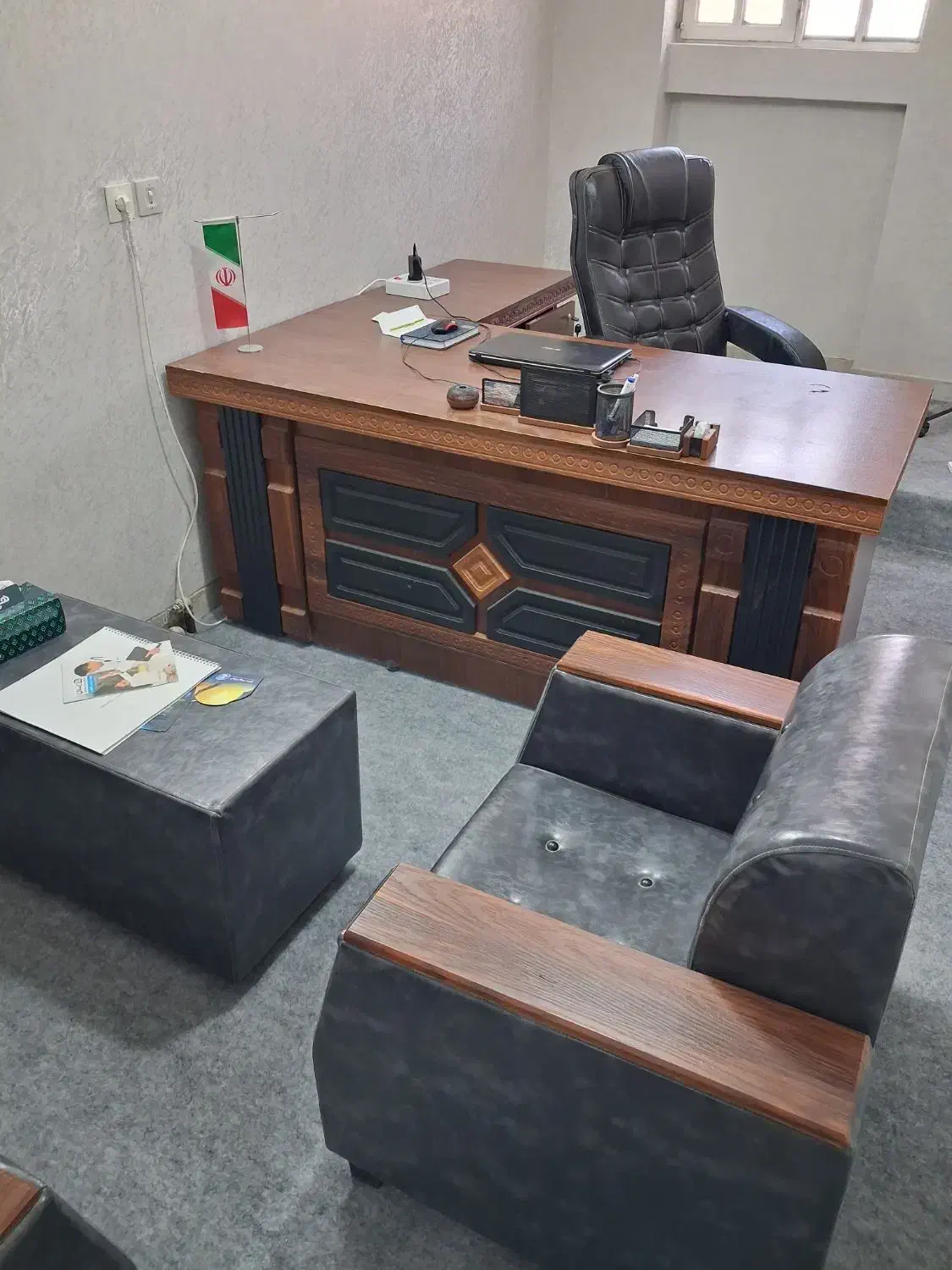 فروش میز.دراور.مبلمان۴نفر.صندلی اداری.میز جلو مبلی|مبلمان خانگی و میز عسلی|یزد, |دیوار