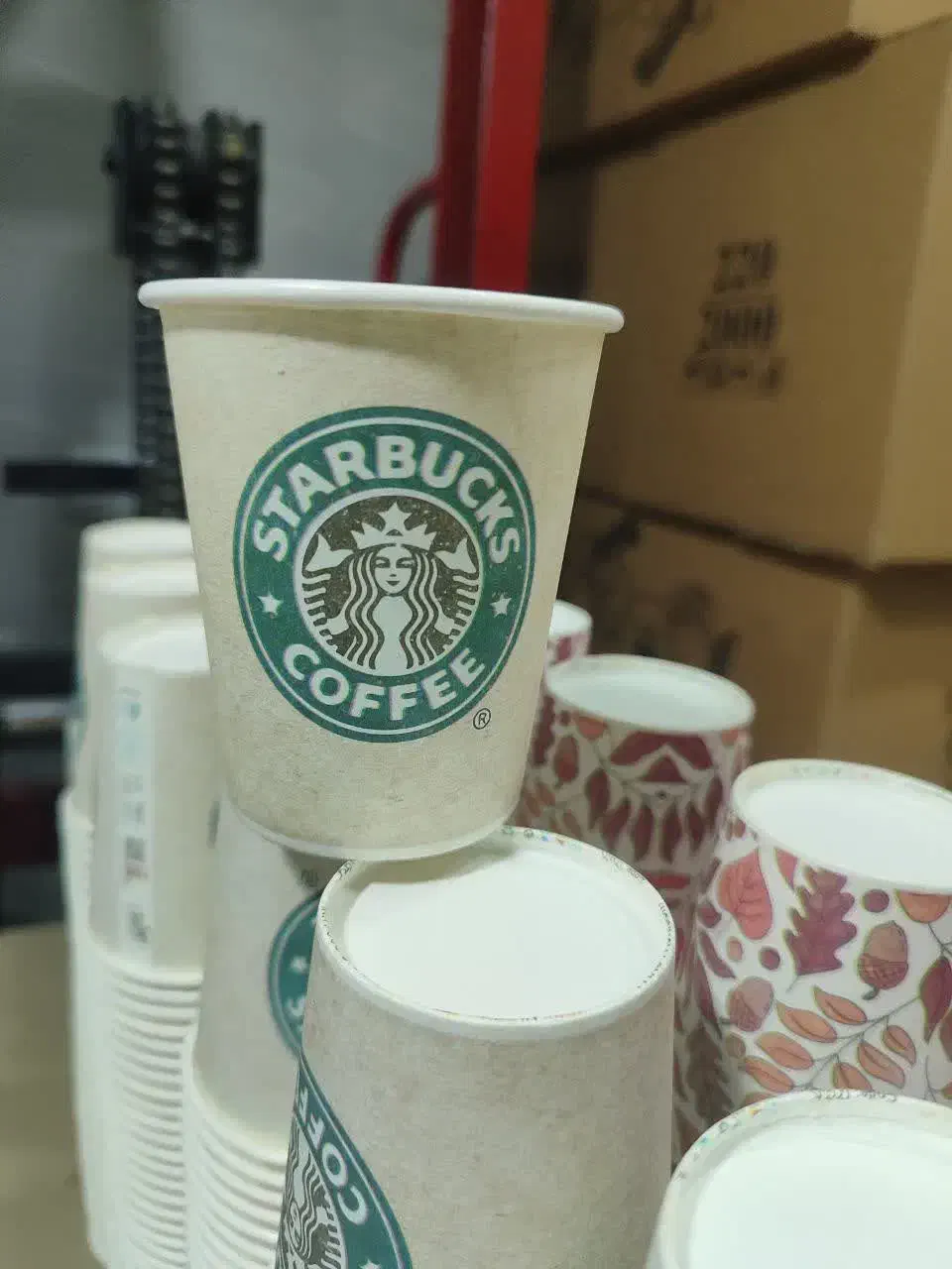 لیوان کاغذی|ظروف نگهدارنده، پلاستیکی، یکبارمصرف|قم, سید معصوم|دیوار