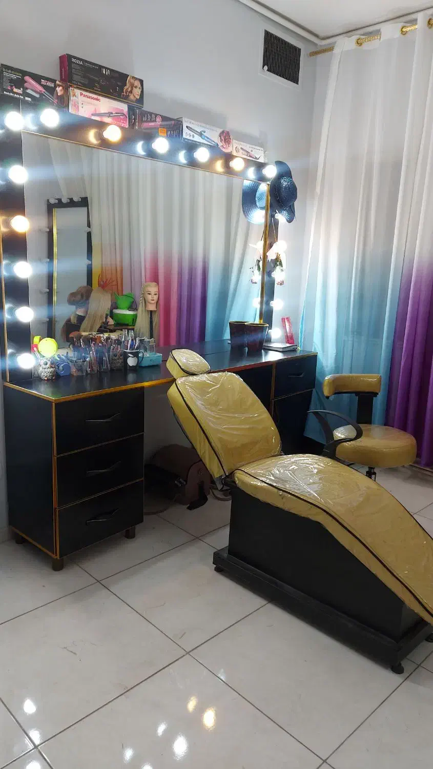 وسایل سالن زیبایی زیر قیمت.به قیمت پیشنهادی شما|آرایشگاه و سالنهای زیبایی|کرمان, |دیوار