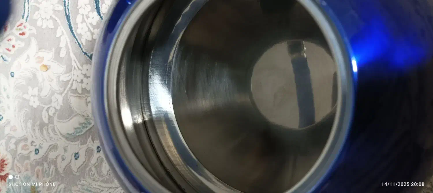 کتری و فلاکس نو نو|قوری، کتری، قهوه‌ساز دستی|اندیشه, اندیشه فاز ۳|دیوار