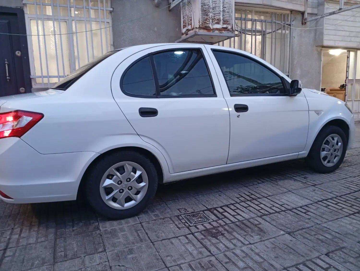 ساینا EXدوگانه سوز دستی|خودرو سواری و وانت|کرج, شهرک ولیعصر|دیوار