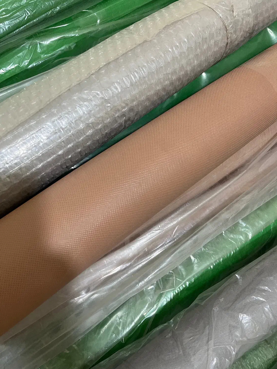 پرده سبز (کروماکی)|دوربین عکاسی و فیلمبرداری|تهران, آبشار تهران (دریاچه)|دیوار