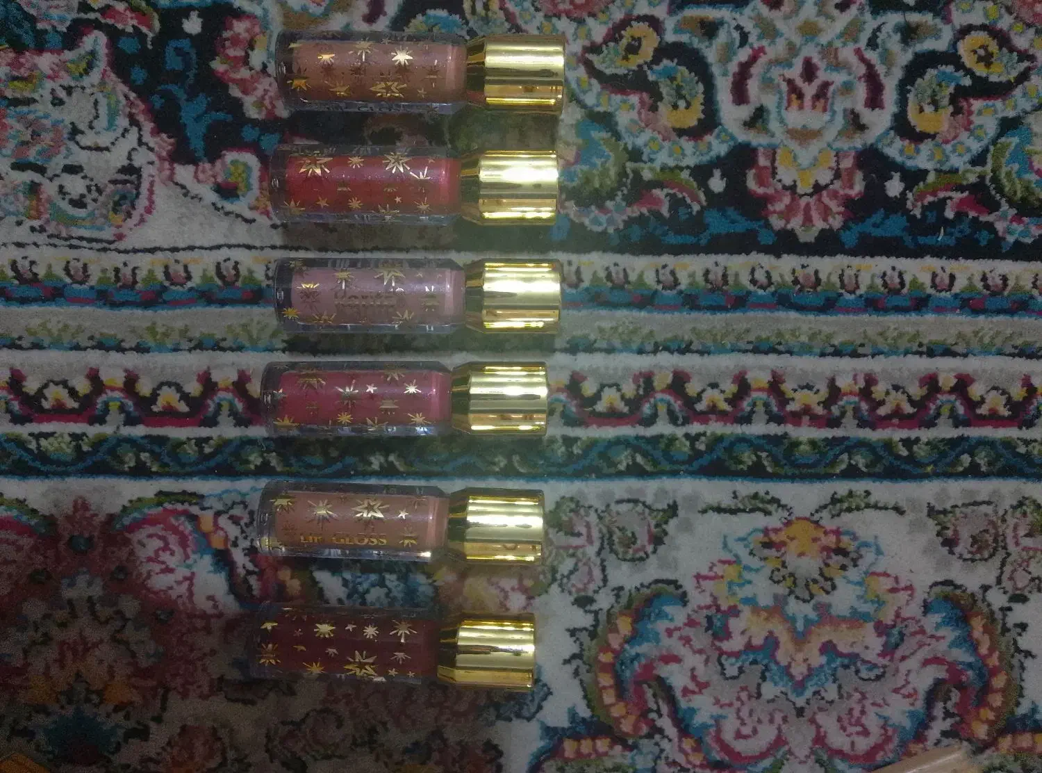 سایه|آرایشگاه و سالن‌های زیبایی|قرچک, میرزائی شمالی|دیوار