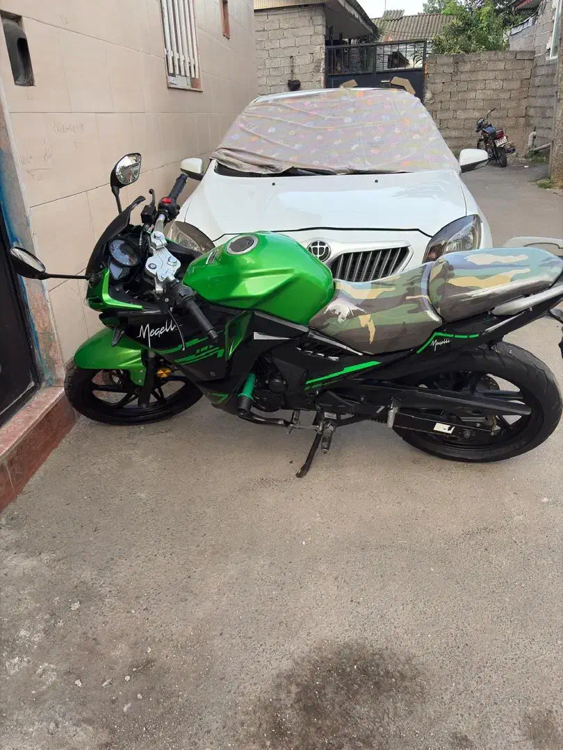 مگلی ۲۰۰|موتورسیکلت|رشت, ولکس|دیوار