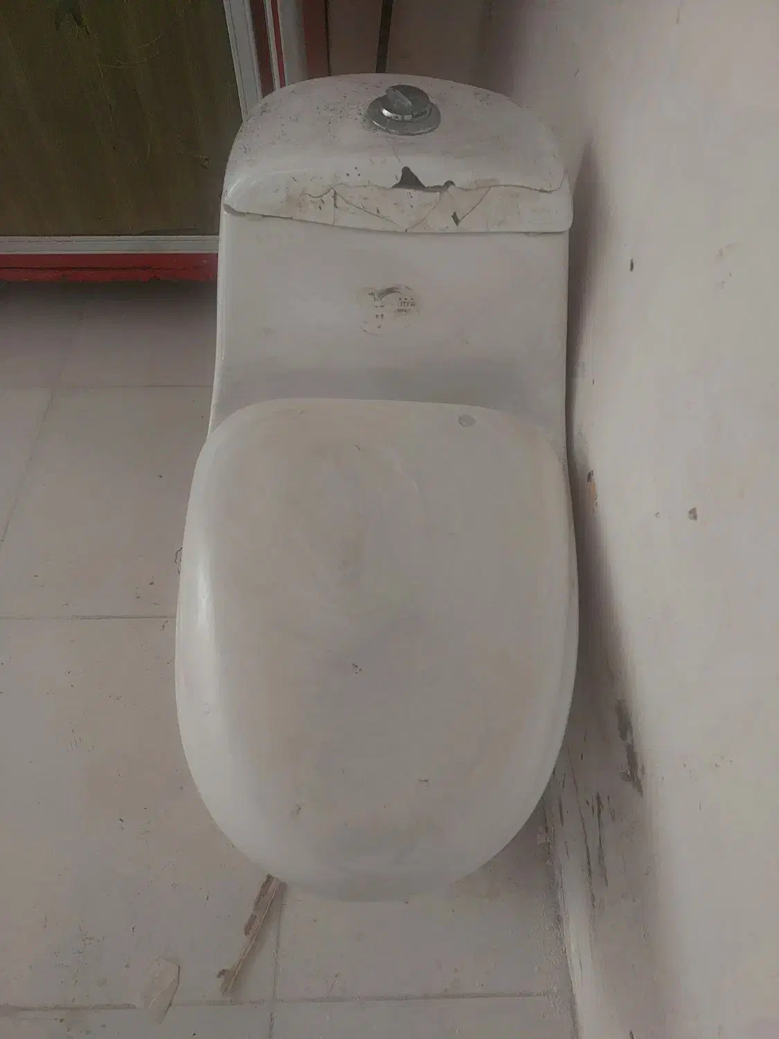 توالت فرنگی سالم سالم|لوازم سرویس بهداشتی|قشم, |دیوار