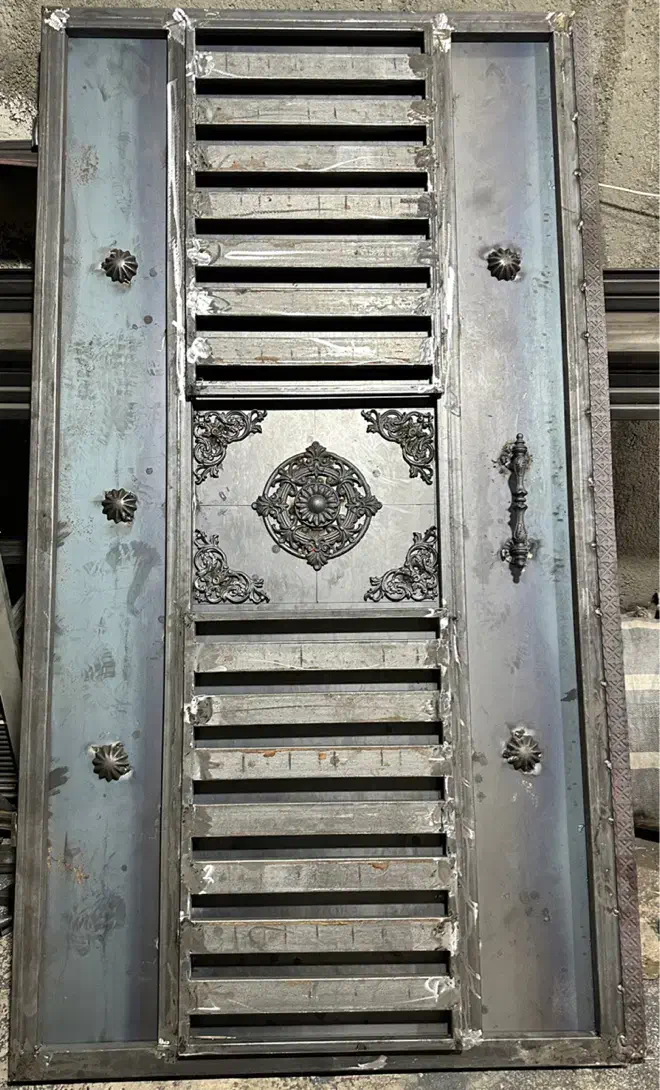 ساخت انواع درب آهنی کم درب و حفاظ ،نصب والپست|مصالح و تجهیزات ساختمان|گناباد, |دیوار