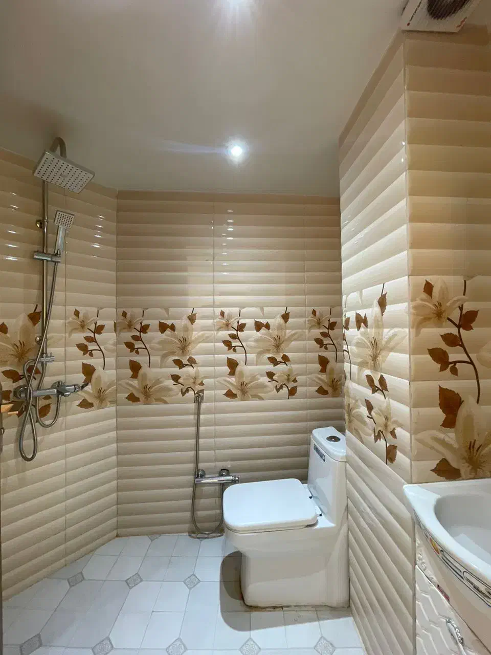 ۹۰ متری/۲ خوابه /فول/ سوم نیروهوایی