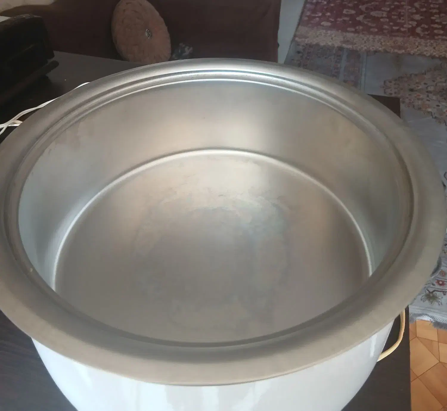 آرام پز نپتون|ظروف پخت‌وپز|رباط‌کریم, رباط‌کریم|دیوار