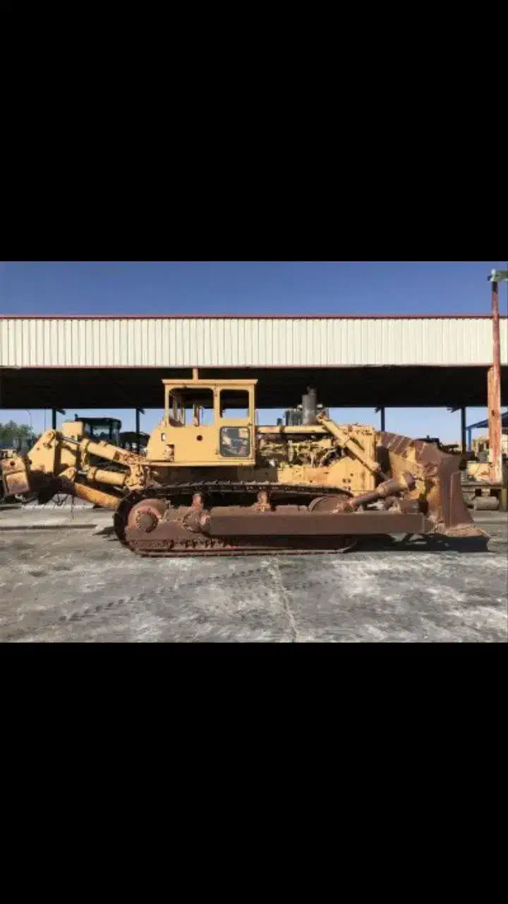 بلدوزر ۱۵۵ بولدوزر D8|عمده‌فروشی|ری, صالح آباد جنوبی (باغ رضوان)|دیوار