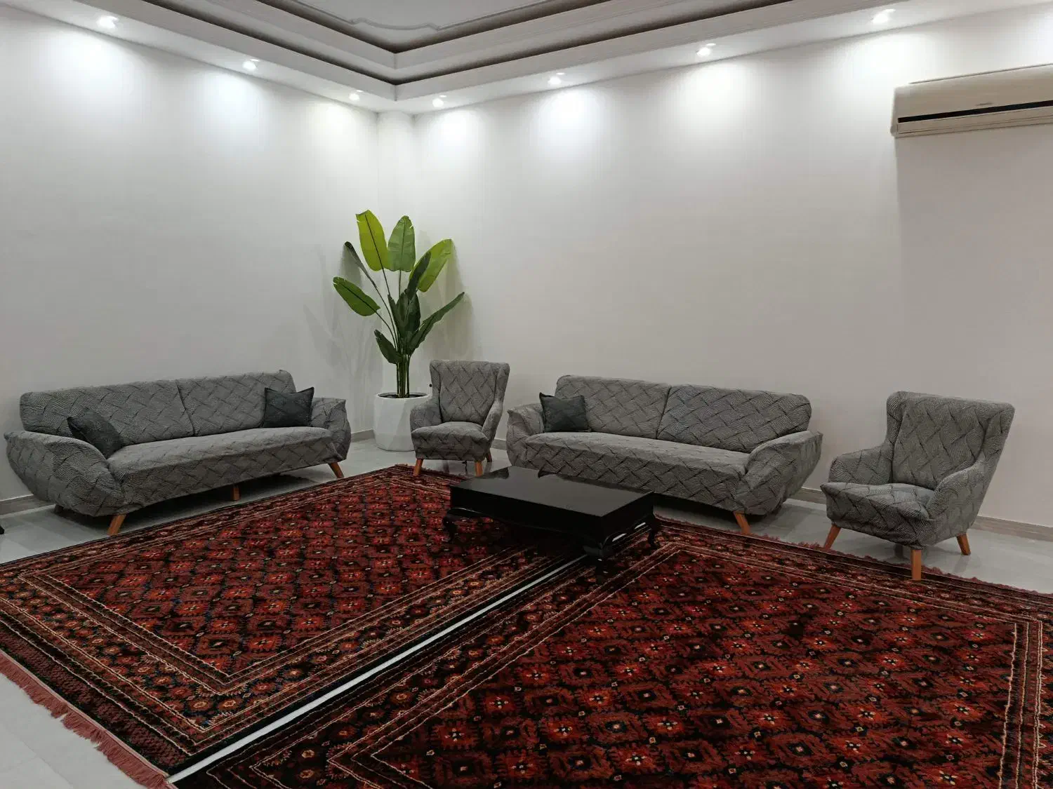 لباس مبل ترند و جدید|مبلمان خانگی و میز عسلی|قرچک, باقرآباد|دیوار