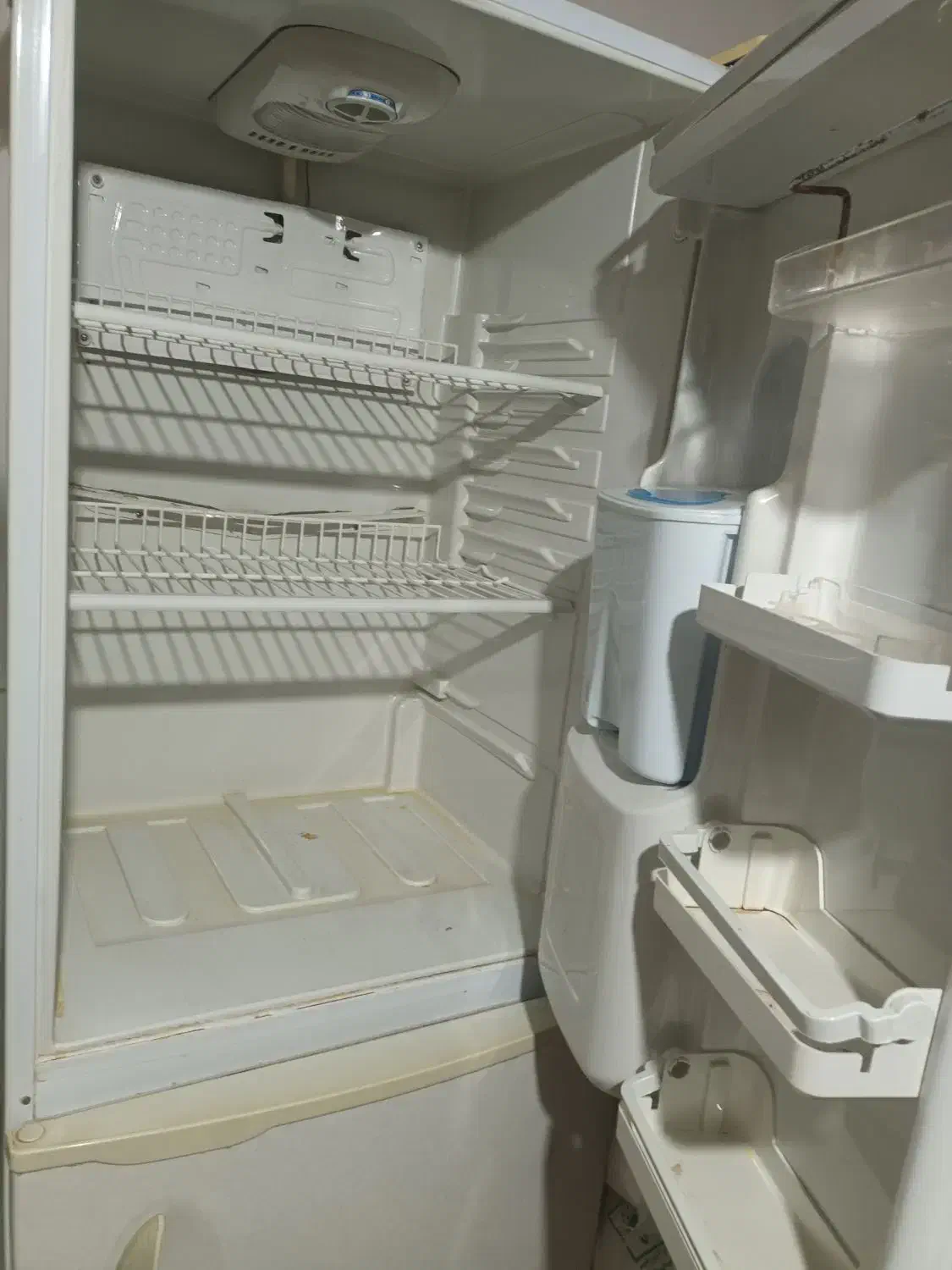 یخچال فریزر|یخچال و فریزر|بروجرد, |دیوار