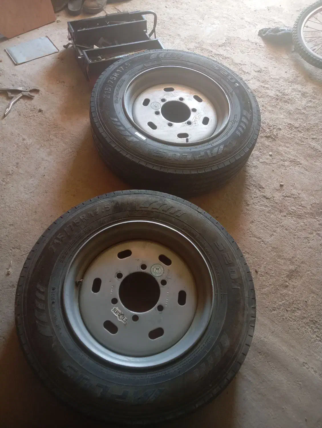 فروش رینگ لاستیک|قطعات یدکی و لوازم جانبی|سمیرم, |دیوار