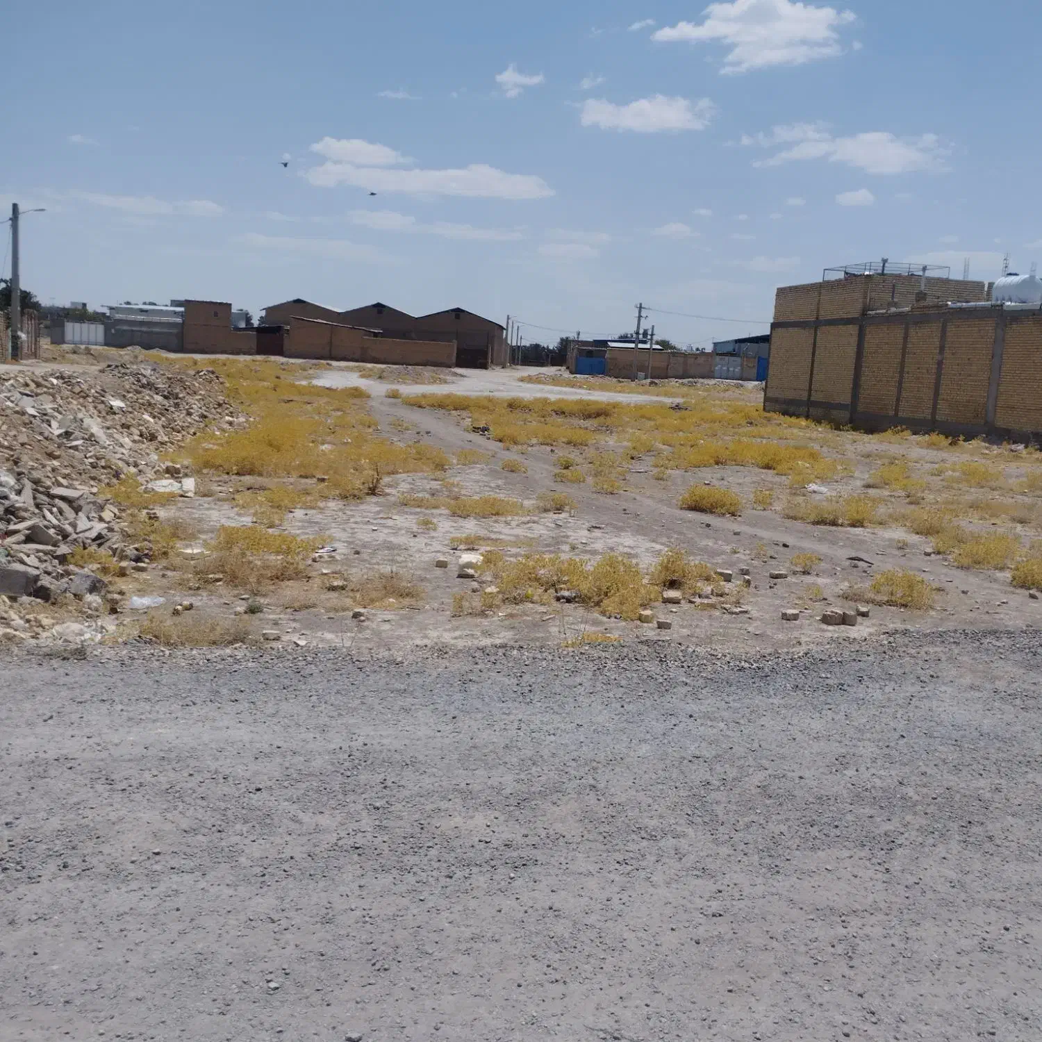 زمین مسکونی کوی هجرت ( باسکول اطمینان)|فروش زمین و ملک کلنگی|مرودشت, استادیوم‎|دیوار