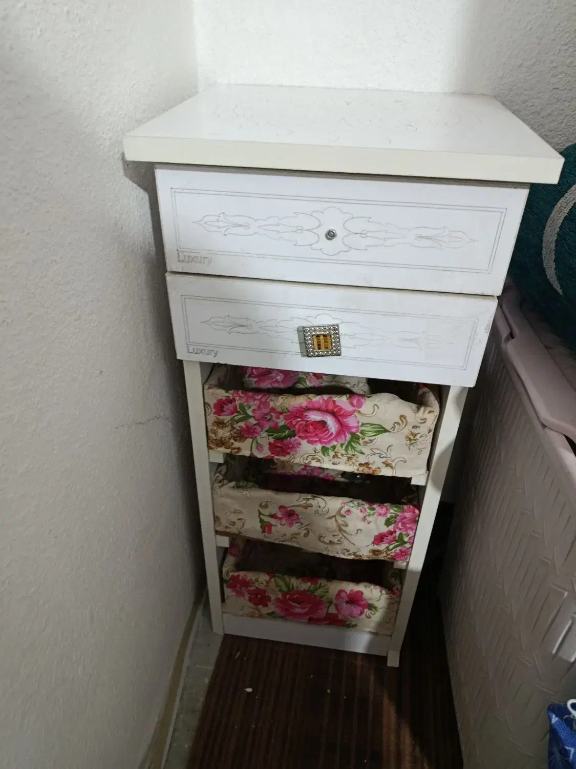 جا سیب زمینی پیاز|مبلمان خانگی و میز عسلی|اندیشه, اندیشه فاز ۲|دیوار