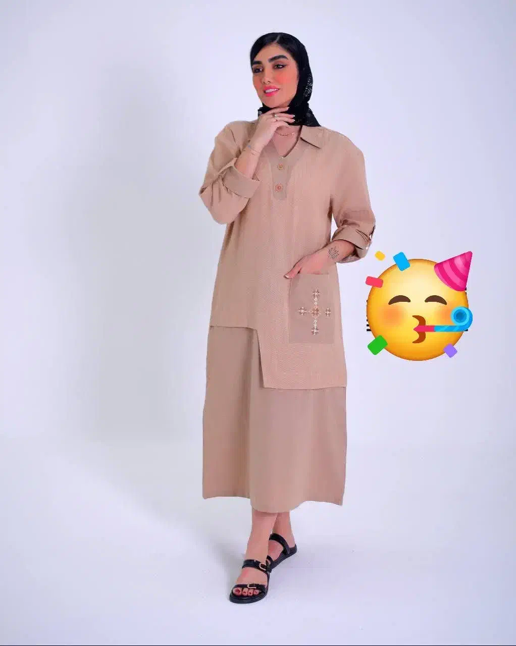 مانتو کفتان|لباس|قم, چهار امامزاده|دیوار