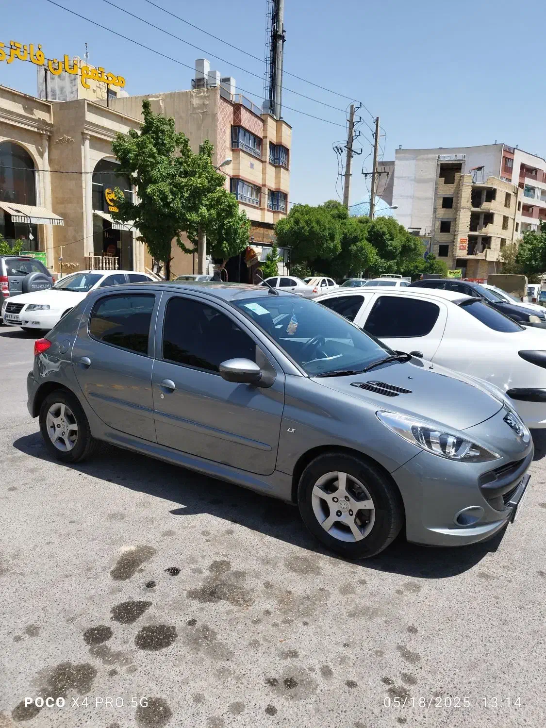 ۲۰۷ ۹۸ تمام فابریک استثنایی|خودرو سواری و وانت|شیراز, گلدشت معالی‌آباد|دیوار