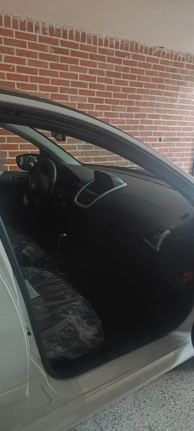 ۲۰۷ اتوماتیک پاناروما ارتقایافته|خودرو سواری و وانت|اردبیل, |دیوار