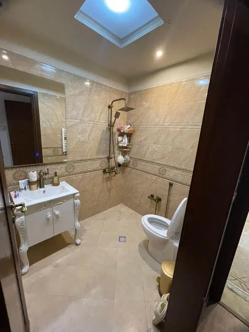 ۱۵۰ متر ۲ خواب مستر تاپ لوکیشن فرشته