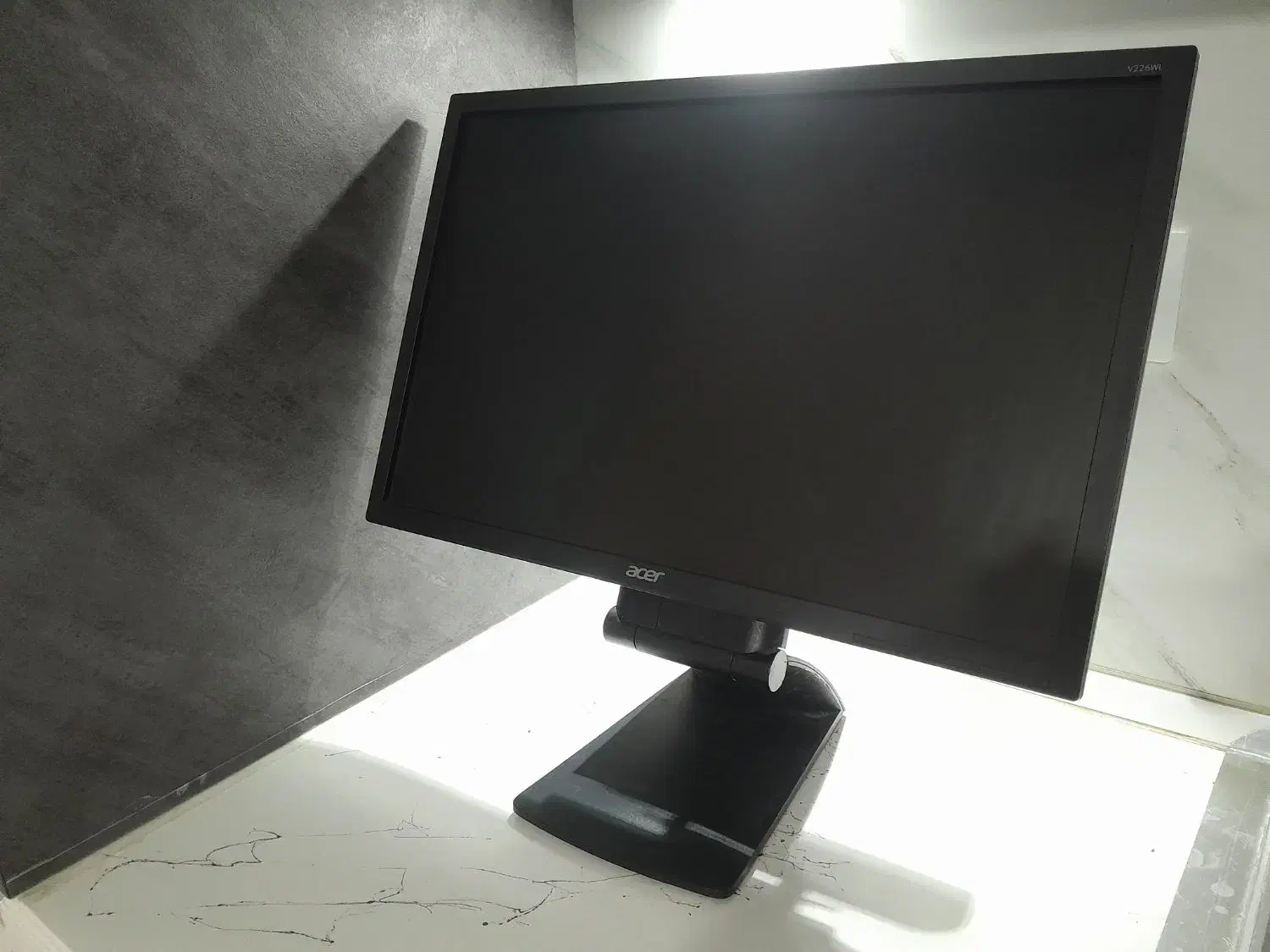 مانیتور دل و ایسر ال ای دی led|قطعات و لوازم جانبی رایانه|الیگودرز, |دیوار