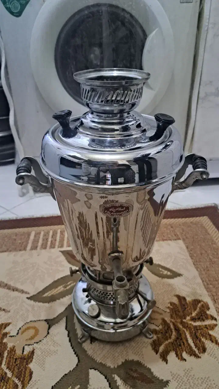 سماورنفتی قدیمی|سماور، چای‌ساز، قهوه‌ساز|اراک, |دیوار