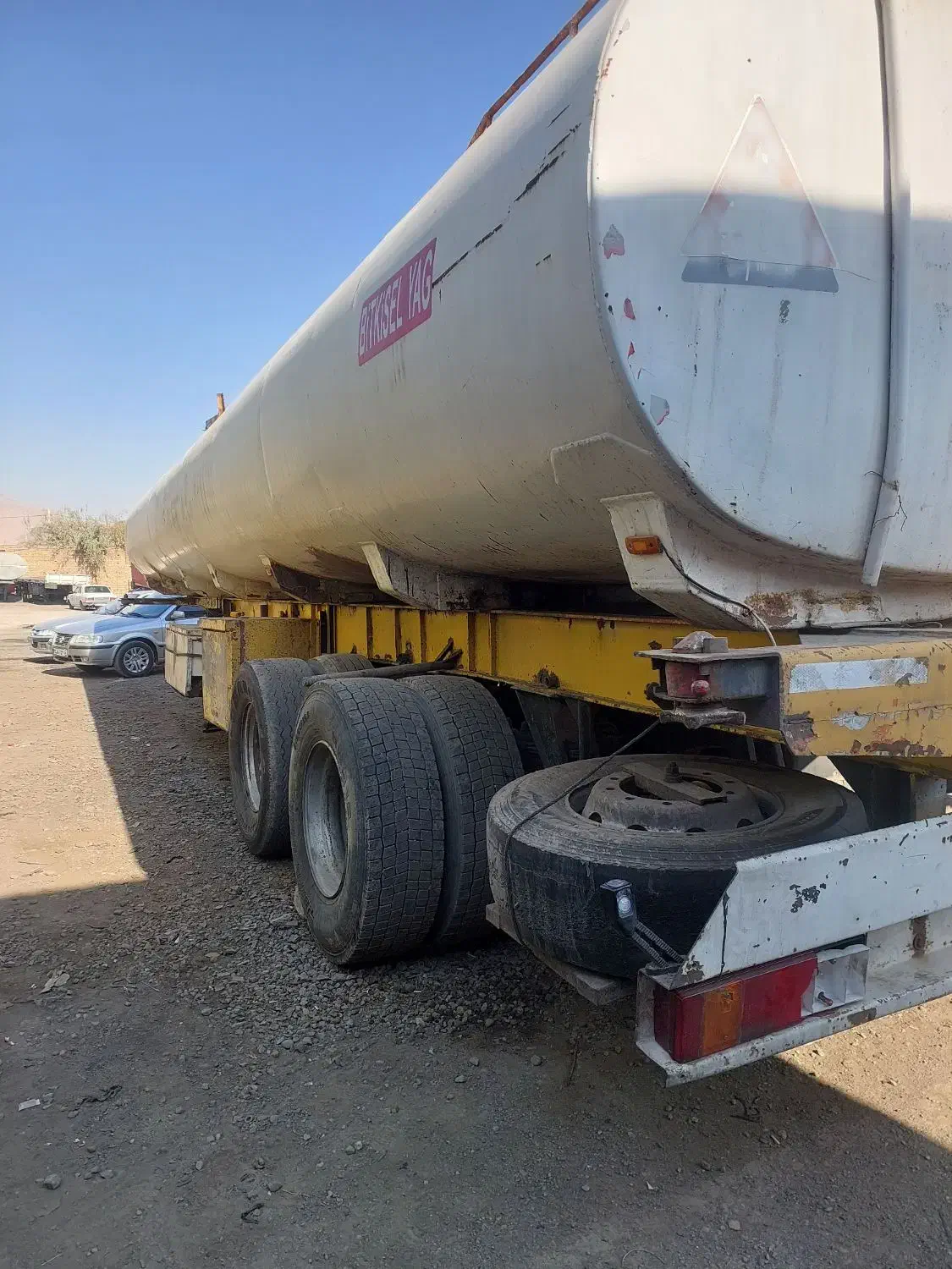 تانکر چهار مواد|خودرو سنگین|صوفیان, |دیوار