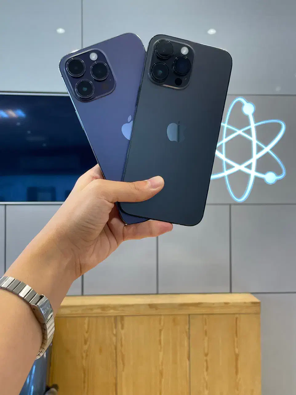 اپل iphone 14 Pro Max با حافظهٔ ۲۵۶ گیگابایت|موبایل|شیراز, معالی‌آباد|دیوار