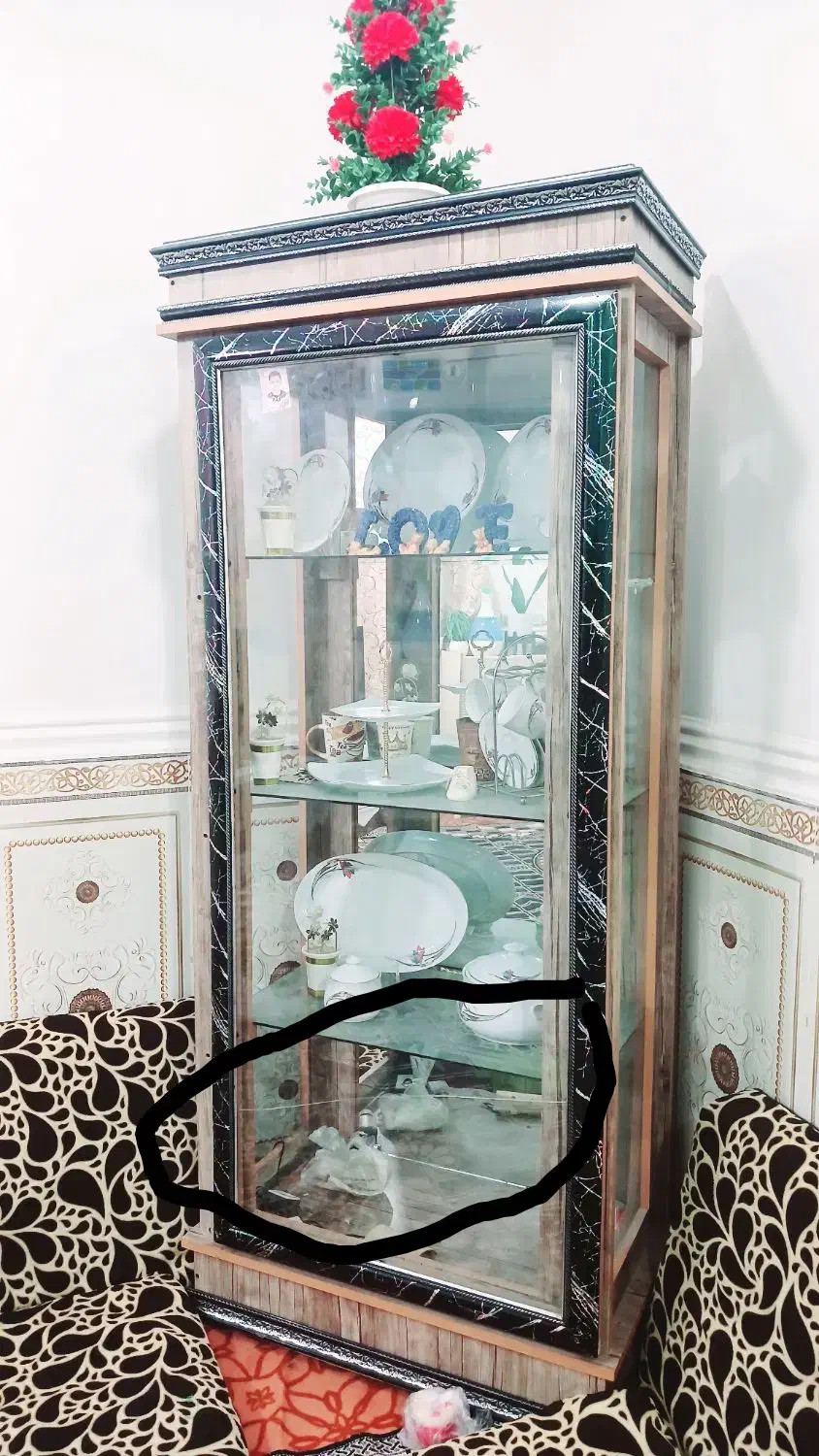 بوفه درحمیدیه|بوفه، ویترین، کنسول|حمیدیه, |دیوار