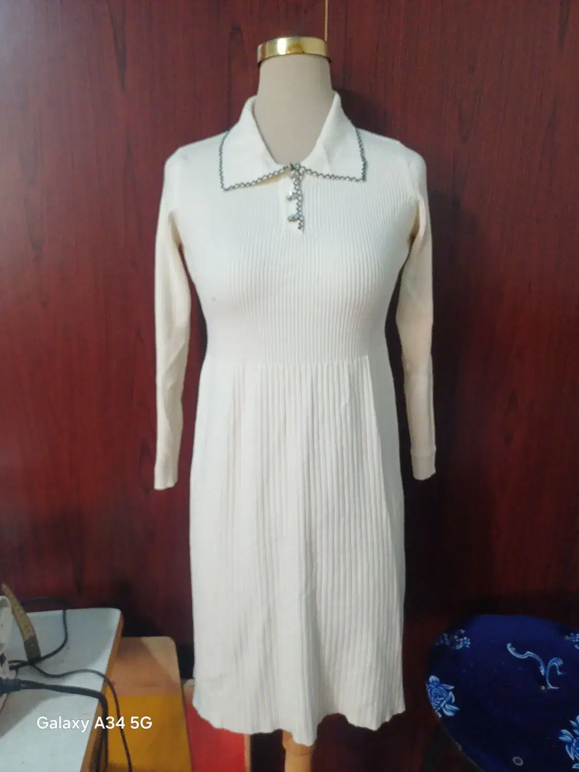 بافت زنانه|لباس|قم, جمکران|دیوار