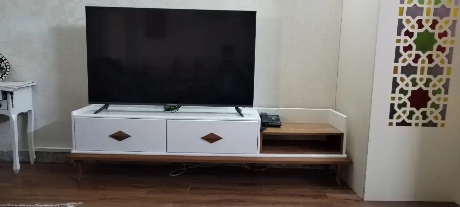 میز|میز تلویزیون|سبزوار, کاشفی شمالی (دادگستری)|دیوار