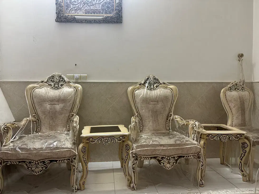 فروش سرویس چوب عروس|مبلمان خانگی و میز عسلی|یزد, |دیوار