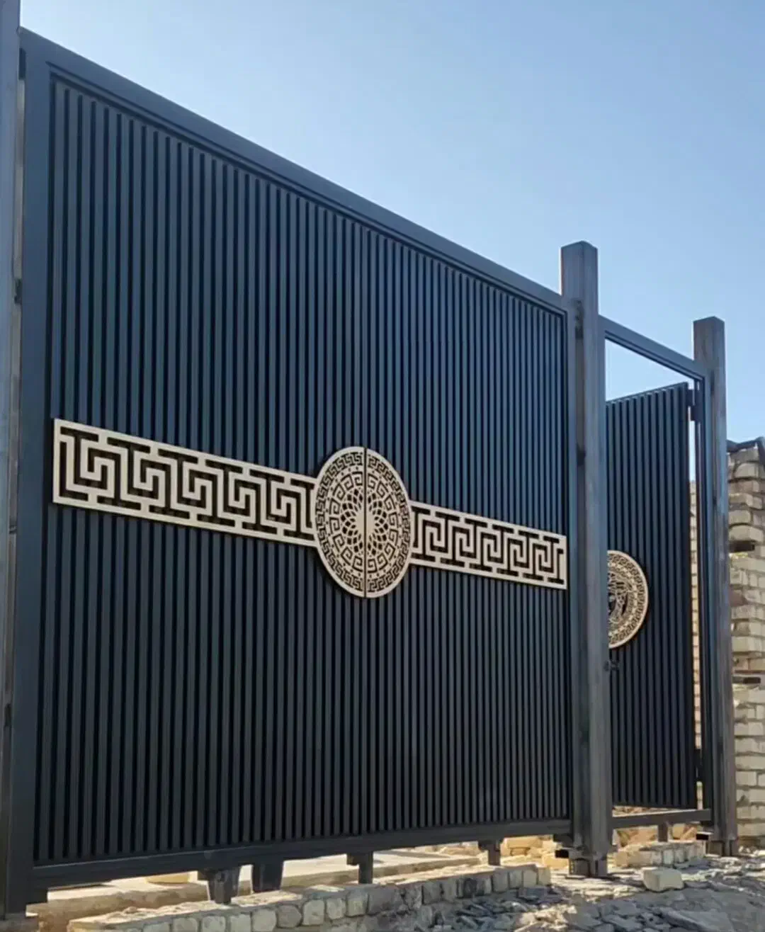 درب شیک حیاطی باغی|مصالح و تجهیزات ساختمان|مشهد, رسالت|دیوار