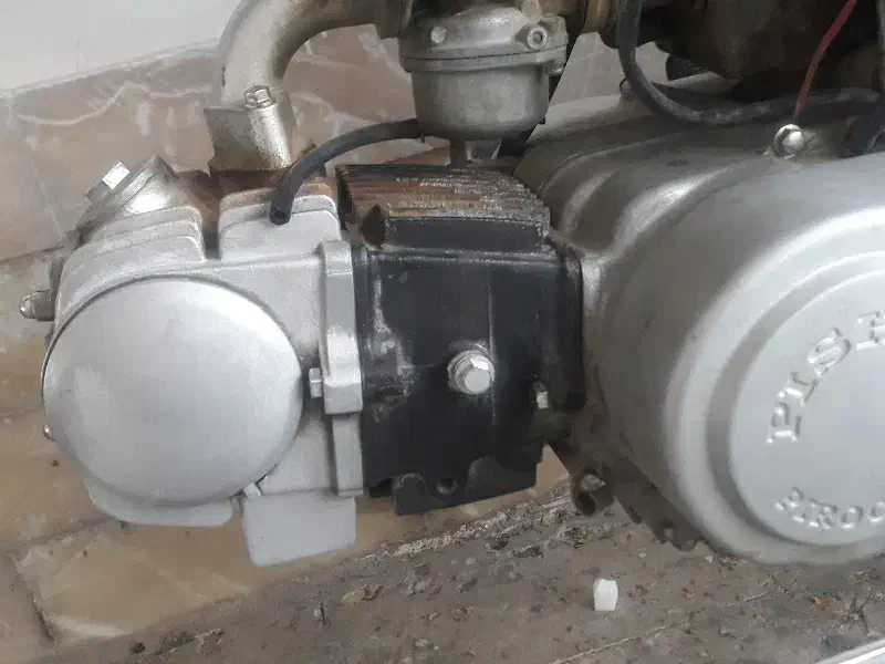 موتور ۷۰|موتورسیکلت|تربتحیدریه, سیلوی گندم|دیوار